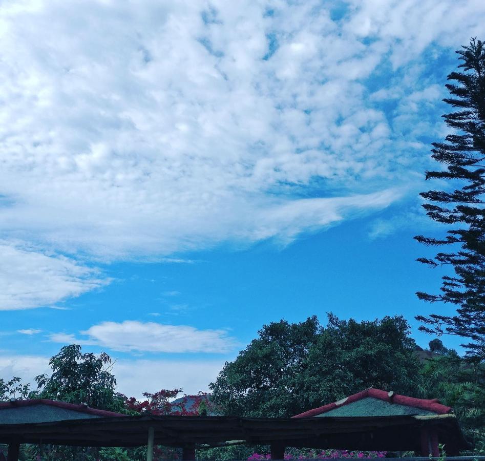 Golden Resort And Farm Nashik Extérieur photo