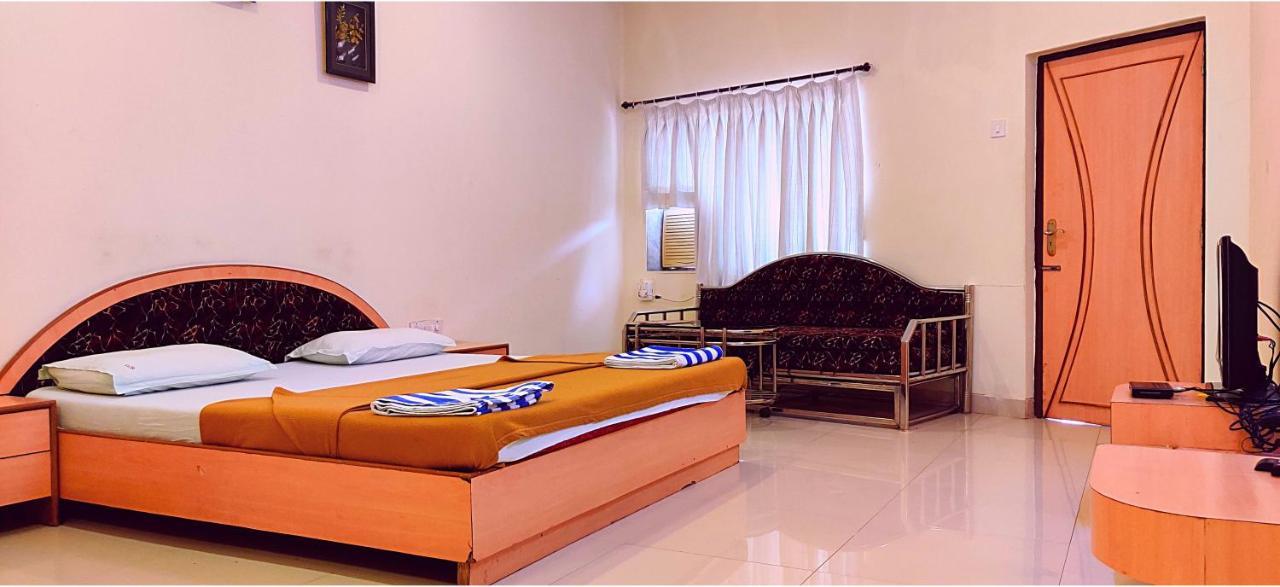 Golden Resort And Farm Nashik Extérieur photo
