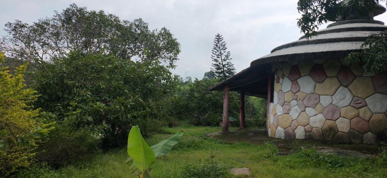 Golden Resort And Farm Nashik Extérieur photo
